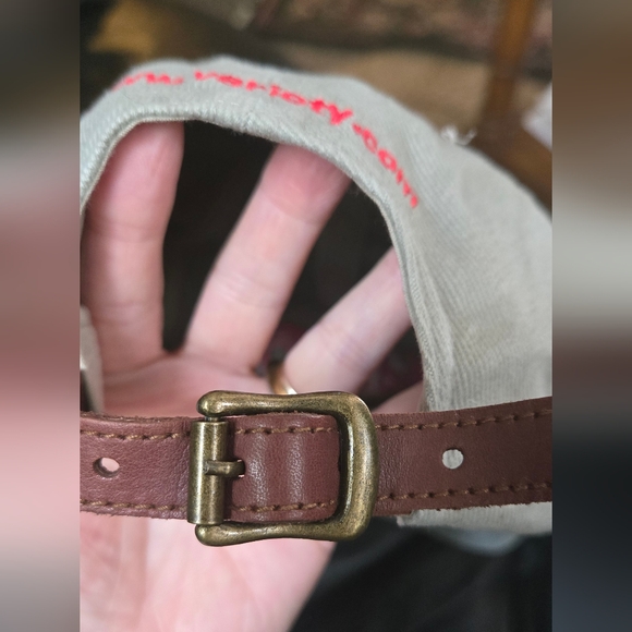 Variety Collectible Embroidered Cap Leather Adjustment Strap NEW never Worn - Picture 5 of 5